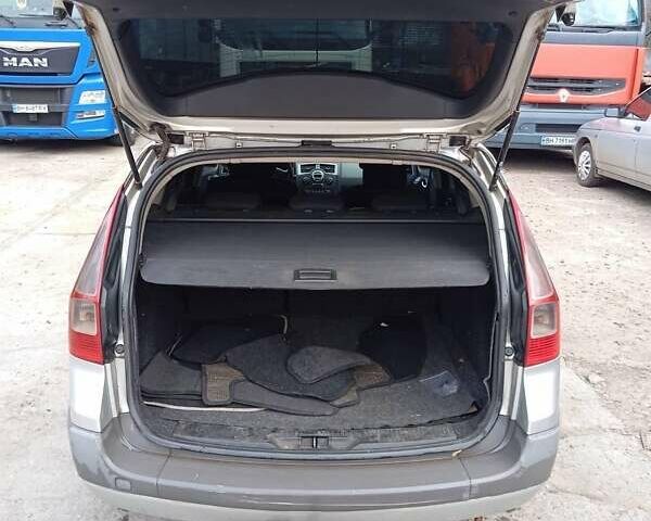 Серый Рено Меган, объемом двигателя 1.46 л и пробегом 400 тыс. км за 4200 $, фото 4 на Automoto.ua