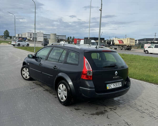 Серый Рено Меган, объемом двигателя 1.46 л и пробегом 237 тыс. км за 4800 $, фото 2 на Automoto.ua