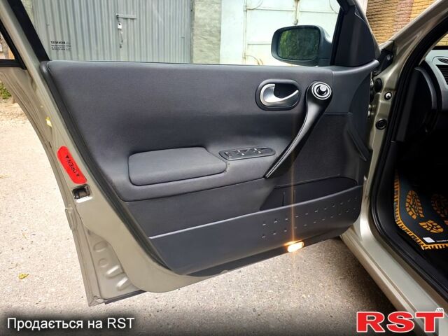 Серый Рено Меган, объемом двигателя 1.6 л и пробегом 185 тыс. км за 5650 $, фото 1 на Automoto.ua