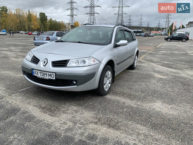 Сірий Рено Меган, об'ємом двигуна 1.6 л та пробігом 298 тис. км за 5200 $, фото 4 на Automoto.ua