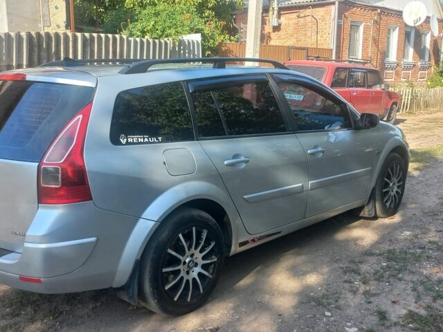 Сірий Рено Меган, об'ємом двигуна 1.5 л та пробігом 350 тис. км за 4500 $, фото 2 на Automoto.ua