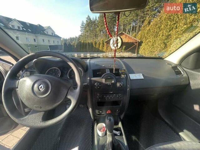Серый Рено Меган, объемом двигателя 1.6 л и пробегом 205 тыс. км за 5350 $, фото 7 на Automoto.ua