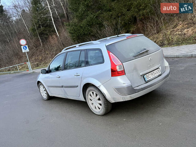 Серый Рено Меган, объемом двигателя 1.87 л и пробегом 375 тыс. км за 3100 $, фото 4 на Automoto.ua