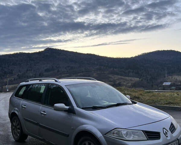 Серый Рено Меган, объемом двигателя 1.87 л и пробегом 375 тыс. км за 3100 $, фото 3 на Automoto.ua