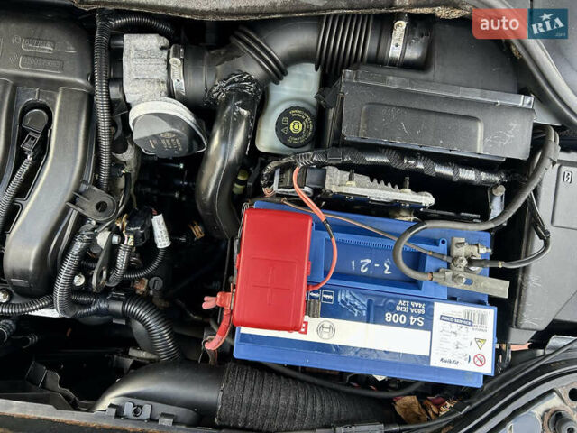 Рено Меган 2007 в Виннице на Automoto.ua Серый Рено Меган, объемом двигателя 1.6 л и пробегом 178 тыс. км за 5850 $, фото 77 на Automoto.ua