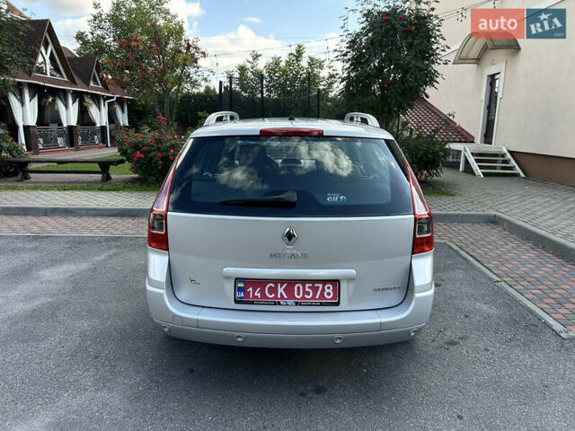 Рено Меган 2007 в Виннице на Automoto.ua Серый Рено Меган, объемом двигателя 1.6 л и пробегом 178 тыс. км за 5850 $, фото 29 на Automoto.ua