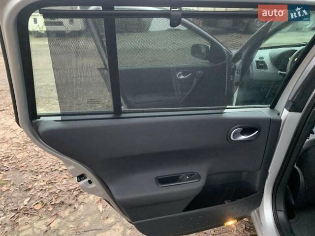 Сірий Рено Меган, об'ємом двигуна 1.6 л та пробігом 284 тис. км за 5700 $, фото 9 на Automoto.ua