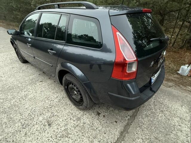 Серый Рено Меган, объемом двигателя 1.5 л и пробегом 289 тыс. км за 4550 $, фото 7 на Automoto.ua