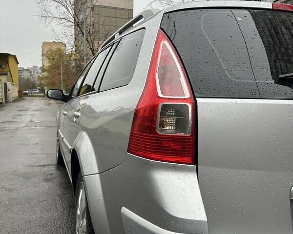 Сірий Рено Меган, об'ємом двигуна 1.6 л та пробігом 174 тис. км за 6000 $, фото 8 на Automoto.ua