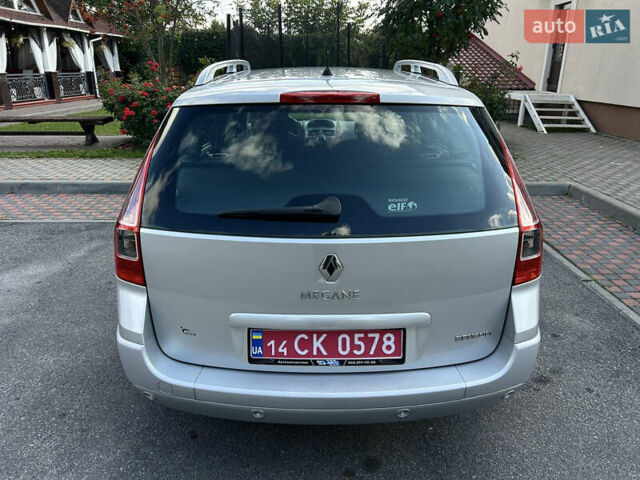 Рено Меган 2007 в Виннице на Automoto.ua Серый Рено Меган, объемом двигателя 1.6 л и пробегом 178 тыс. км за 5850 $, фото 31 на Automoto.ua
