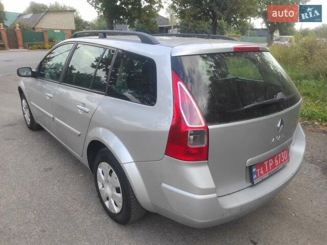 Серый Рено Меган, объемом двигателя 1.6 л и пробегом 206 тыс. км за 5390 $, фото 6 на Automoto.ua