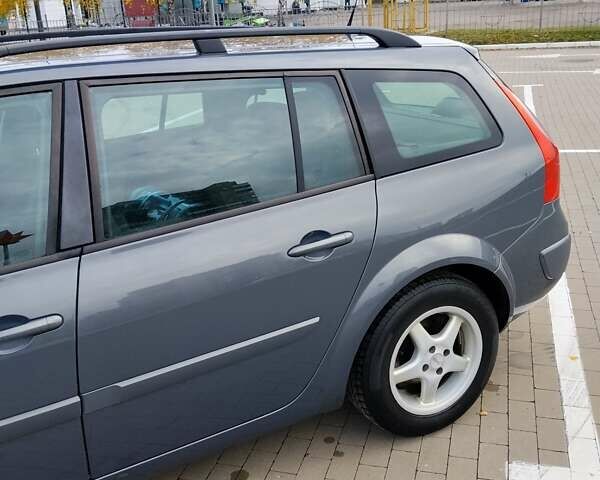 Рено Меган 2007 в Сумах на Automoto.ua Серый Рено Меган, объемом двигателя 1.6 л и пробегом 208 тыс. км за 5400 $, фото 11 на Automoto.ua