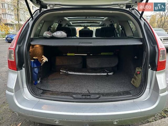 Сірий Рено Меган, об'ємом двигуна 1.6 л та пробігом 174 тис. км за 6000 $, фото 26 на Automoto.ua