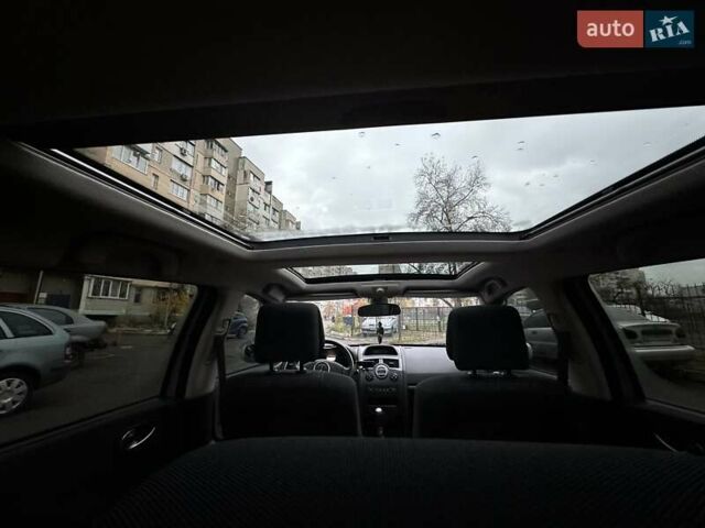 Сірий Рено Меган, об'ємом двигуна 1.6 л та пробігом 174 тис. км за 6000 $, фото 23 на Automoto.ua