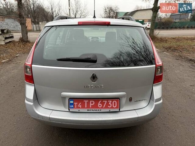 Серый Рено Меган, объемом двигателя 1.6 л и пробегом 206 тыс. км за 5190 $, фото 5 на Automoto.ua