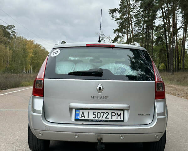 Сірий Рено Меган, об'ємом двигуна 2 л та пробігом 262 тис. км за 5650 $, фото 2 на Automoto.ua