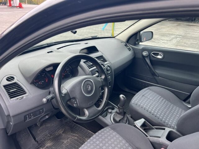 Сірий Рено Меган, об'ємом двигуна 1.5 л та пробігом 210 тис. км за 5600 $, фото 7 на Automoto.ua