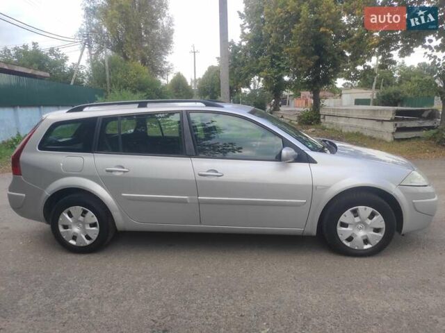Сірий Рено Меган, об'ємом двигуна 1.6 л та пробігом 206 тис. км за 5690 $, фото 3 на Automoto.ua