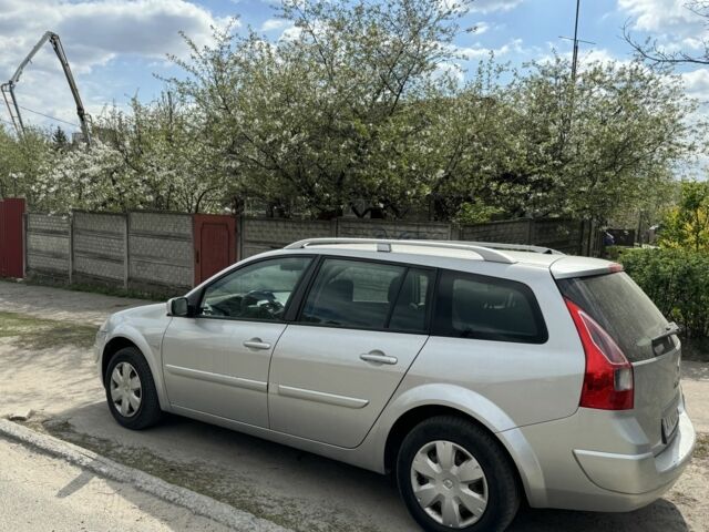 Сірий Рено Меган, об'ємом двигуна 1.6 л та пробігом 213 тис. км за 7500 $, фото 1 на Automoto.ua