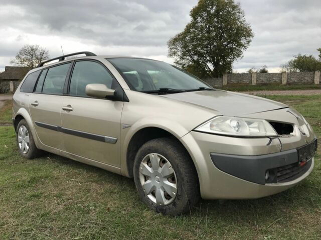 Рено Меган 2007 в Благовещенское (Ульяновка) на Automoto.ua Серый Рено Меган, объемом двигателя 1.6 л и пробегом 271 тыс. км за 1750 $, фото 1 на Automoto.ua