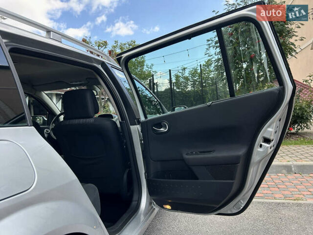 Рено Меган 2007 в Виннице на Automoto.ua Серый Рено Меган, объемом двигателя 1.6 л и пробегом 178 тыс. км за 5850 $, фото 66 на Automoto.ua