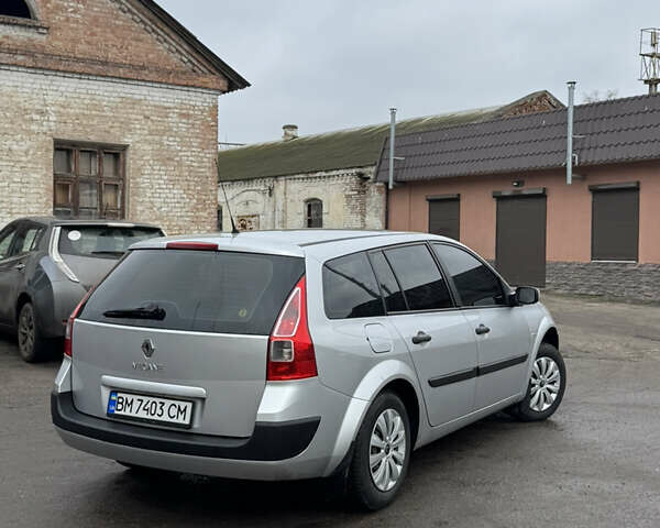 Серый Рено Меган, объемом двигателя 1.39 л и пробегом 230 тыс. км за 4450 $, фото 2 на Automoto.ua