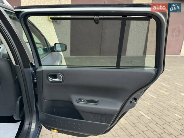 Сірий Рено Меган, об'ємом двигуна 1.6 л та пробігом 106 тис. км за 5999 $, фото 63 на Automoto.ua