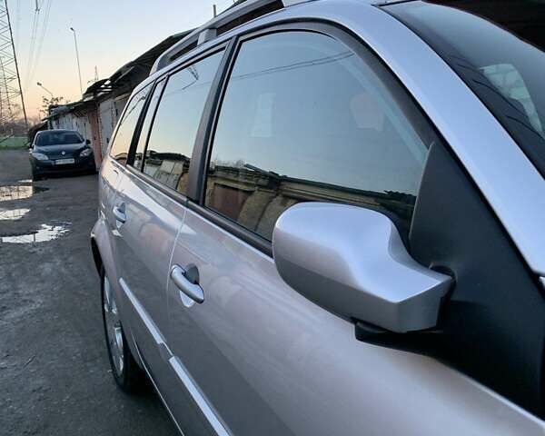 Серый Рено Меган, объемом двигателя 2 л и пробегом 162 тыс. км за 6299 $, фото 32 на Automoto.ua