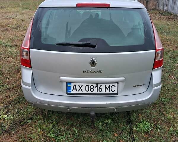 Серый Рено Меган, объемом двигателя 1.6 л и пробегом 287 тыс. км за 5200 $, фото 1 на Automoto.ua