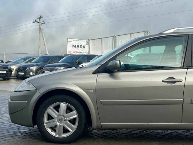 Серый Рено Меган, объемом двигателя 1.5 л и пробегом 342 тыс. км за 4690 $, фото 3 на Automoto.ua