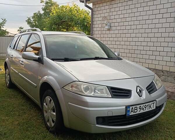 Сірий Рено Меган, об'ємом двигуна 1.6 л та пробігом 215 тис. км за 4999 $, фото 1 на Automoto.ua