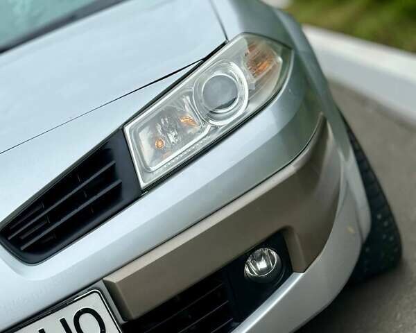 Серый Рено Меган, объемом двигателя 1.6 л и пробегом 215 тыс. км за 5500 $, фото 7 на Automoto.ua