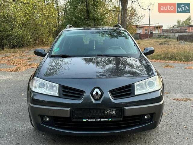 Серый Рено Меган, объемом двигателя 1.6 л и пробегом 190 тыс. км за 5650 $, фото 6 на Automoto.ua