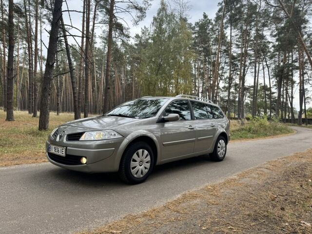 Рено Меган 2007 в Чернигове на Automoto.ua Серый Рено Меган, объемом двигателя 1.6 л и пробегом 178 тыс. км за 5500 $, фото 3 на Automoto.ua