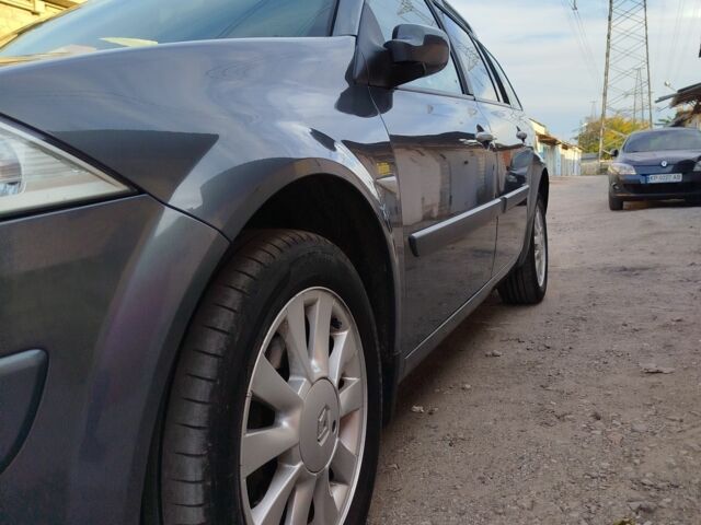 Сірий Рено Меган, об'ємом двигуна 1.6 л та пробігом 223 тис. км за 6200 $, фото 10 на Automoto.ua