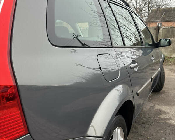 Серый Рено Меган, объемом двигателя 1.6 л и пробегом 174 тыс. км за 5550 $, фото 42 на Automoto.ua