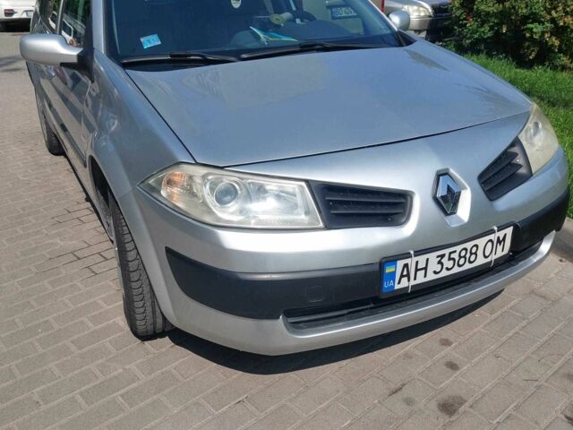 Серый Рено Меган, объемом двигателя 1.6 л и пробегом 270 тыс. км за 3800 $, фото 1 на Automoto.ua