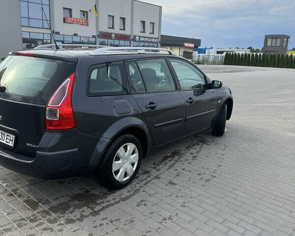 Серый Рено Меган, объемом двигателя 1.46 л и пробегом 237 тыс. км за 4800 $, фото 1 на Automoto.ua