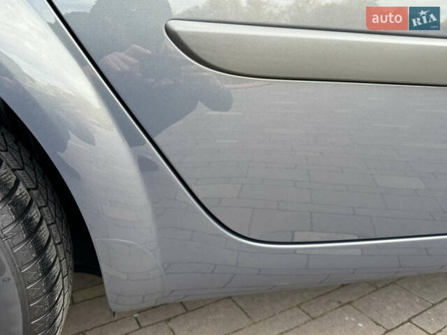 Сірий Рено Меган, об'ємом двигуна 1.6 л та пробігом 106 тис. км за 5999 $, фото 38 на Automoto.ua