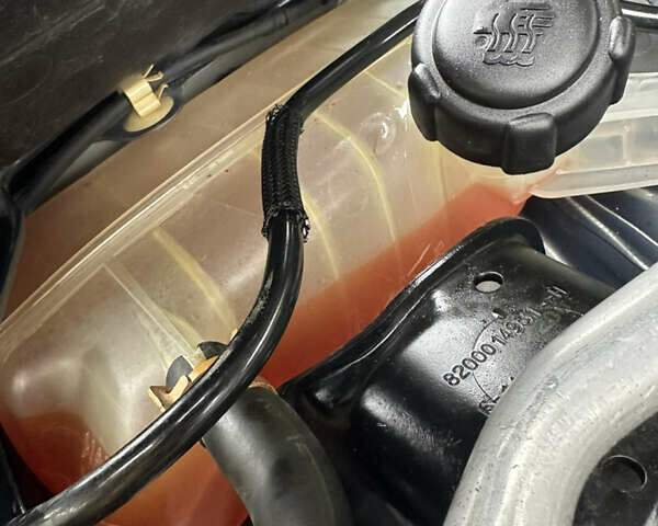 Серый Рено Меган, объемом двигателя 1.6 л и пробегом 174 тыс. км за 5550 $, фото 31 на Automoto.ua