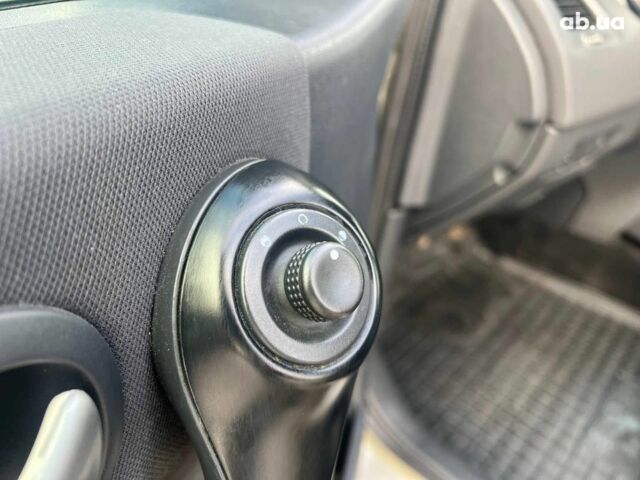 Серый Рено Меган, объемом двигателя 1.5 л и пробегом 342 тыс. км за 4690 $, фото 16 на Automoto.ua