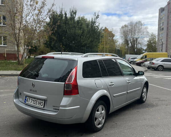 Сірий Рено Меган, об'ємом двигуна 1.9 л та пробігом 230 тис. км за 5200 $, фото 4 на Automoto.ua