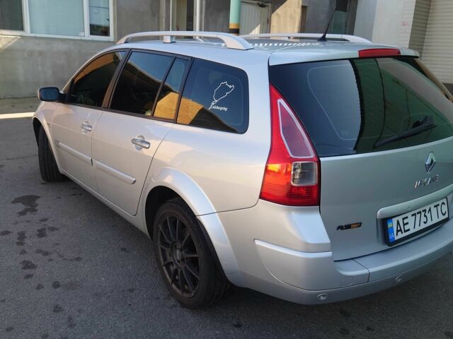 Серый Рено Меган, объемом двигателя 2 л и пробегом 202 тыс. км за 5500 $, фото 5 на Automoto.ua