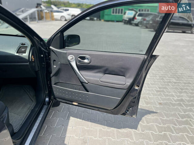 Серый Рено Меган, объемом двигателя 1.6 л и пробегом 217 тыс. км за 4750 $, фото 35 на Automoto.ua