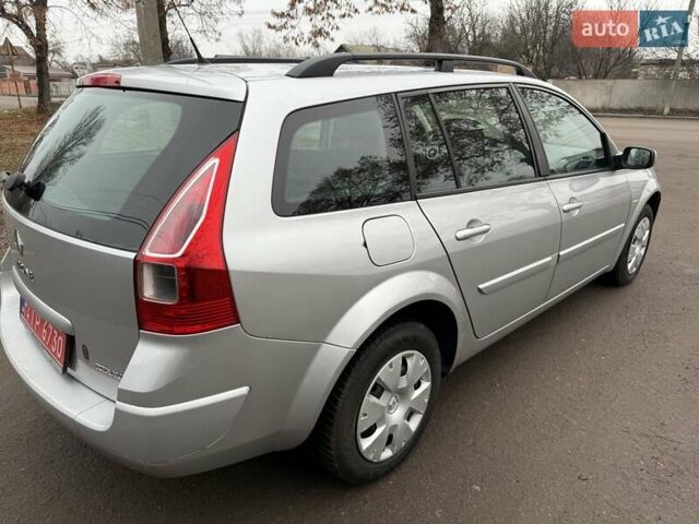 Серый Рено Меган, объемом двигателя 1.6 л и пробегом 206 тыс. км за 5190 $, фото 4 на Automoto.ua