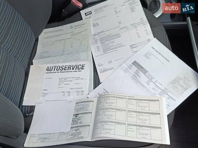 Серый Рено Меган, объемом двигателя 1.6 л и пробегом 240 тыс. км за 5450 $, фото 34 на Automoto.ua