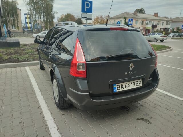 Рено Меган 2007 в Кропивницком (Кировограде) на Automoto.ua Серый Рено Меган, объемом двигателя 1.6 л и пробегом 245 тыс. км за 5500 $, фото 10 на Automoto.ua