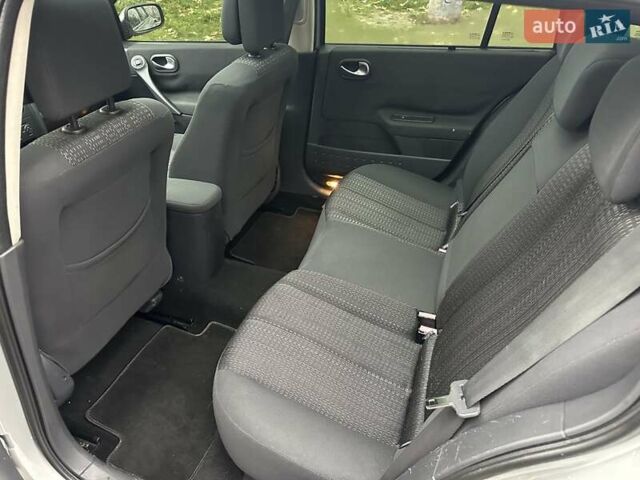 Сірий Рено Меган, об'ємом двигуна 1.6 л та пробігом 174 тис. км за 6000 $, фото 22 на Automoto.ua