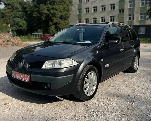 Серый Рено Меган, объемом двигателя 2 л и пробегом 250 тыс. км за 5600 $, фото 1 на Automoto.ua