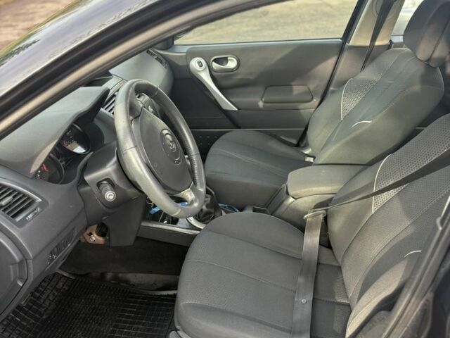 Серый Рено Меган, объемом двигателя 1.6 л и пробегом 215 тыс. км за 5400 $, фото 18 на Automoto.ua